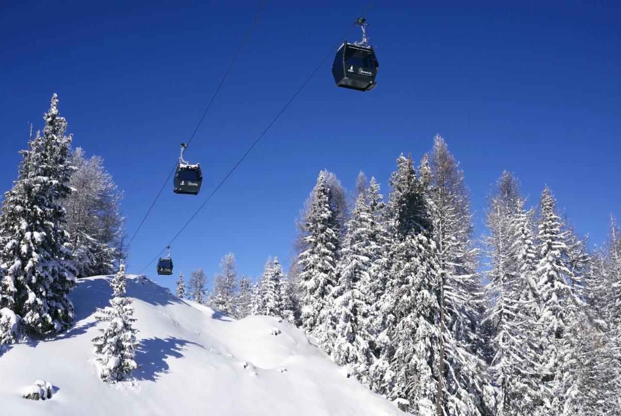Hotel SOWELL Family La Lauzière à La Plagne Extérieur photo